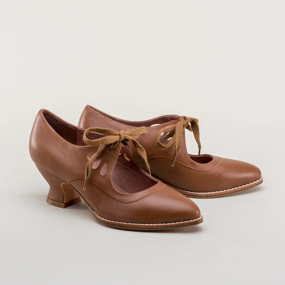 Orthopaedic leather pumps – Viviana-Beige-2.5-The Livary
