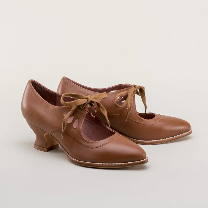 Orthopaedic leather pumps – Viviana-Beige-2.5-The Livary