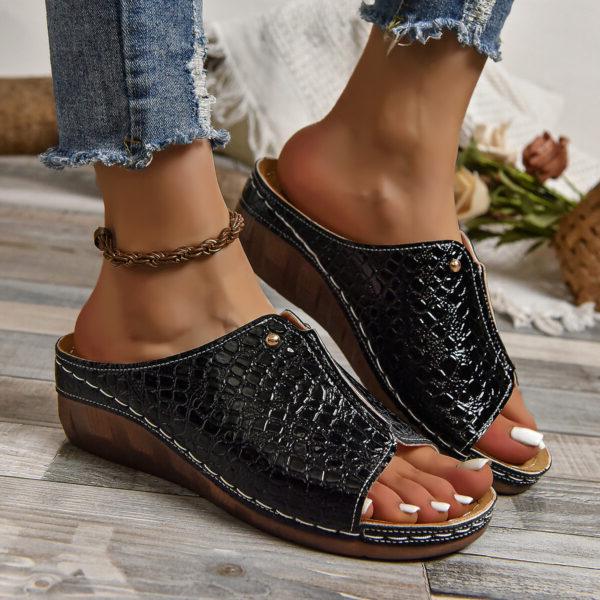 Orthopaedic comfort sandals for women – Amalia-Black-3-The Livary
