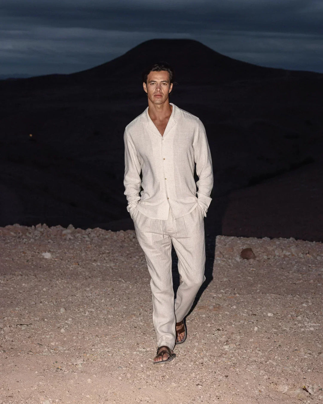 Lightweight linen summer set for men with Cuban collar – Edward-S-The Livary