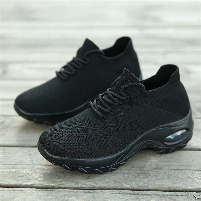 Pain-Relieving Ladies Sneakers - ComfortMax-Black-2.0-The Livary
