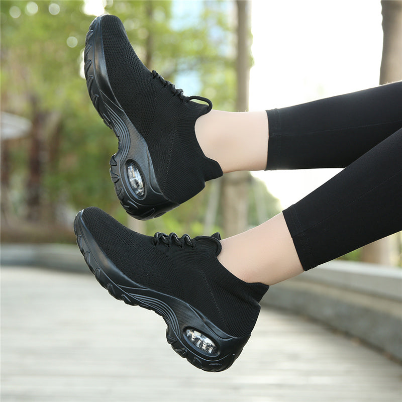 Pain-Relieving Ladies Sneakers - ComfortMax-Black-2.0-The Livary