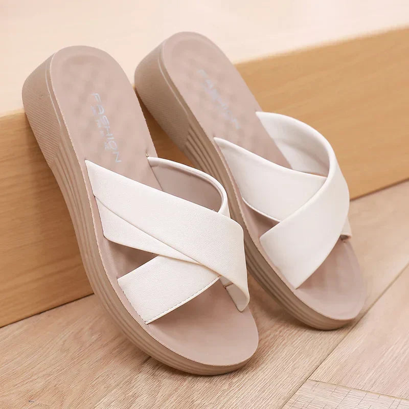 Ladies' wedge slippers made of leatherette with an open toe – Cassy-Beige-3.5-The Livary