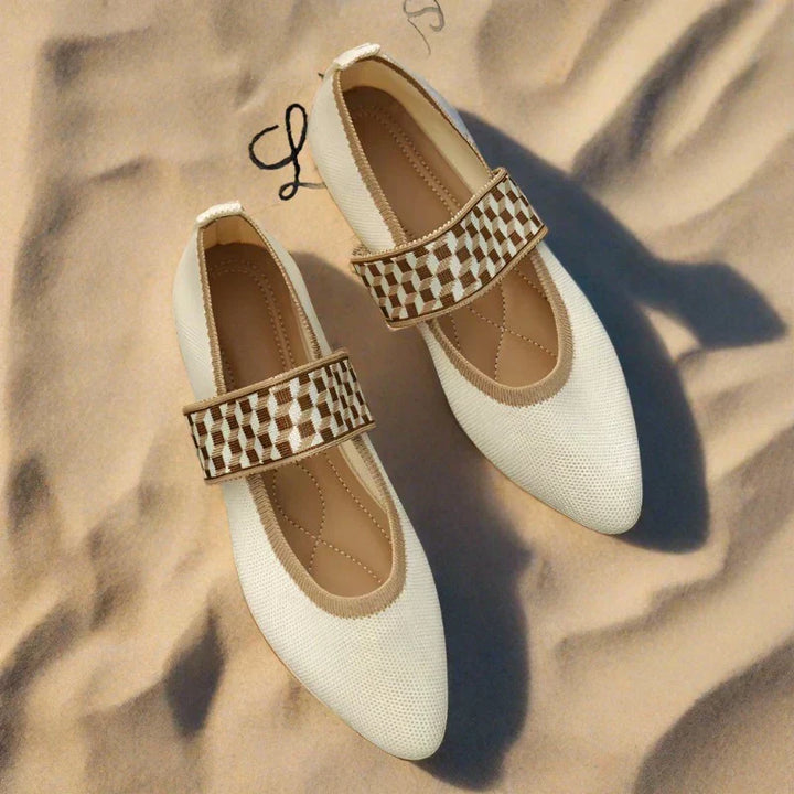 Stylish women's summer shoes with a pointed toe - Lina-3.5-Beige-The Livary
