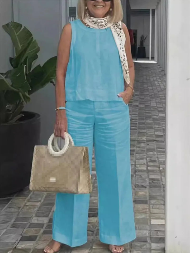 Two-piece women's summer set made of linen with sleeveless blouse – Maelis-Blue-S-The Livary