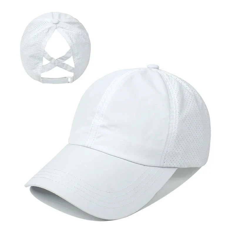 Breathable unisex sports baseball cap made of mesh with adjustable fit – AeroCap-White-The Livary