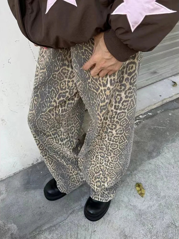 High-waisted ladies' trousers with leopard print – Selina-S-The Livary