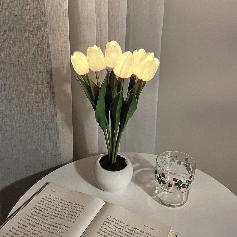 Tulip Night Lamp - LumiTulip-6 White-Batteries-The Livary