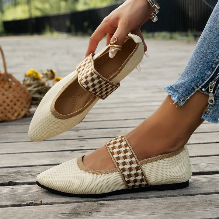 Stylish women's summer shoes with a pointed toe - Lina-3.5-Beige-The Livary