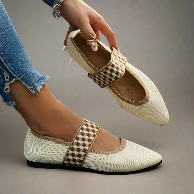 Stylish women's summer shoes with a pointed toe - Lina-3.5-Beige-The Livary