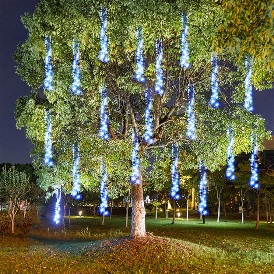 LED Meteor Shower Outdoor Lighting – Lumi-White-1 Chain 1 Adapter-The Livary