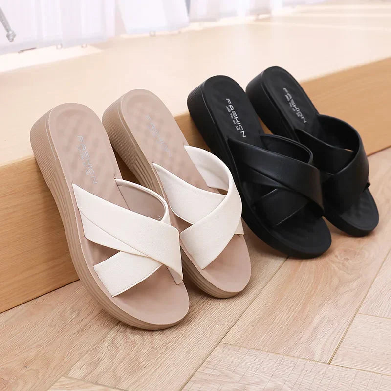 Ladies' wedge slippers made of leatherette with an open toe – Cassy-Beige-3.5-The Livary