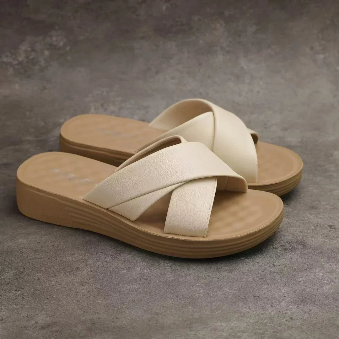 Ladies' wedge slippers made of leatherette with an open toe – Cassy-Beige-3.5-The Livary
