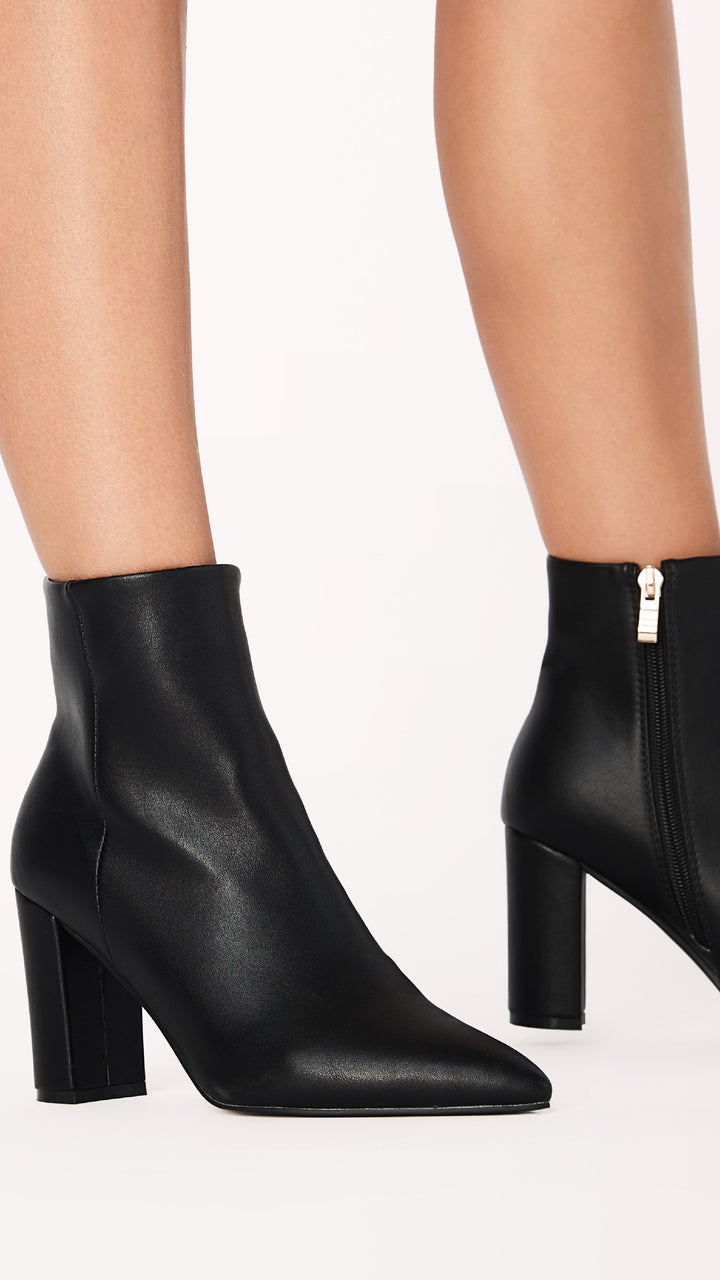 Fashionable Casual Ankle Boots - Elonette-Brown-3-The Livary