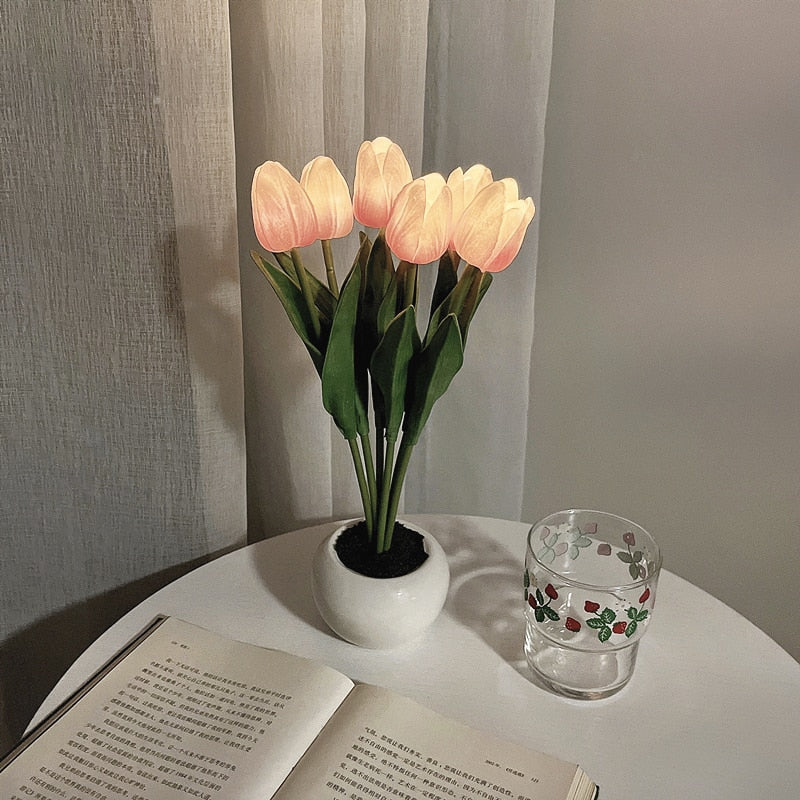 Tulip Night Lamp - LumiTulip-6 Pink-Batteries-The Livary