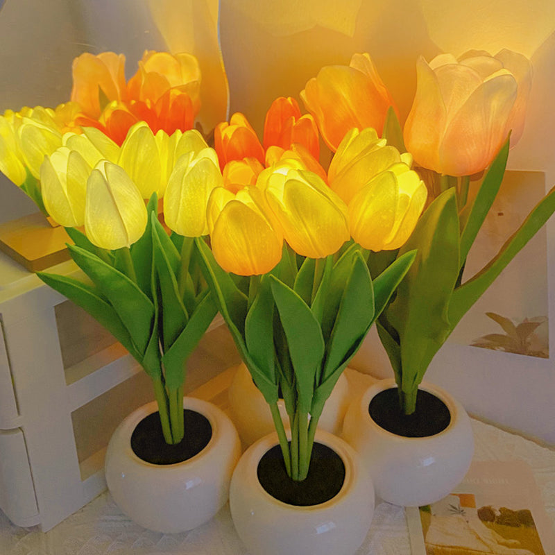 Tulip Night Lamp - LumiTulip-3 Orange-Batteries-The Livary