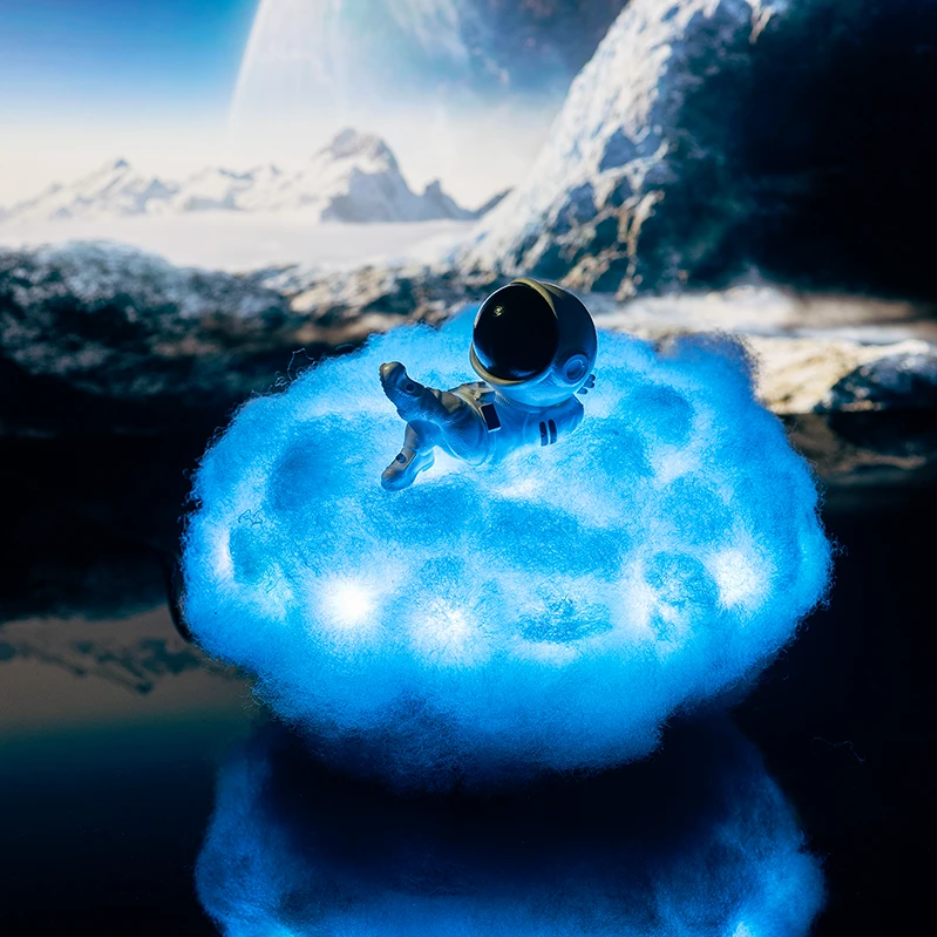 Astronaut Cloud Lamp - AstroCloud-The Livary