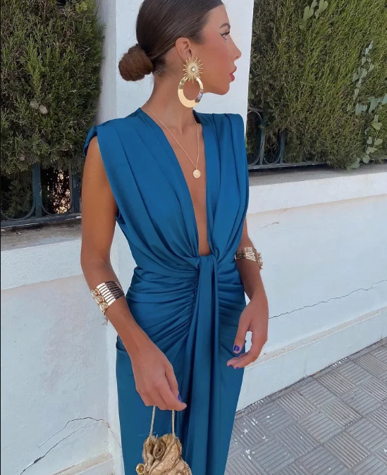 Trendy evening dress with a deep V-neck & tailored fit – Malina-Blue-S-The Livary