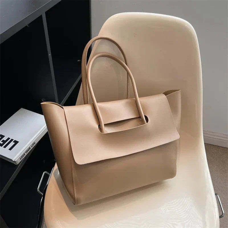 Urban Chic Tote - Martina-Khaki-The Livary