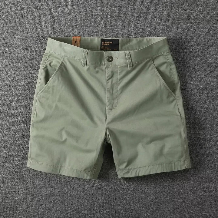 Summer chino shorts with a comfort fit – Matteo-Green-28-The Livary