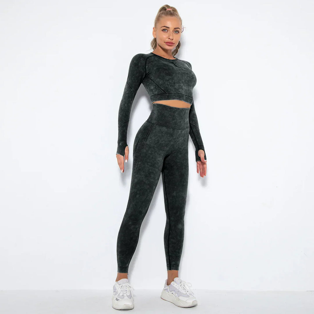Seamless Women's Yoga Set with Cropped Top - Nova-Black-L-The Livary