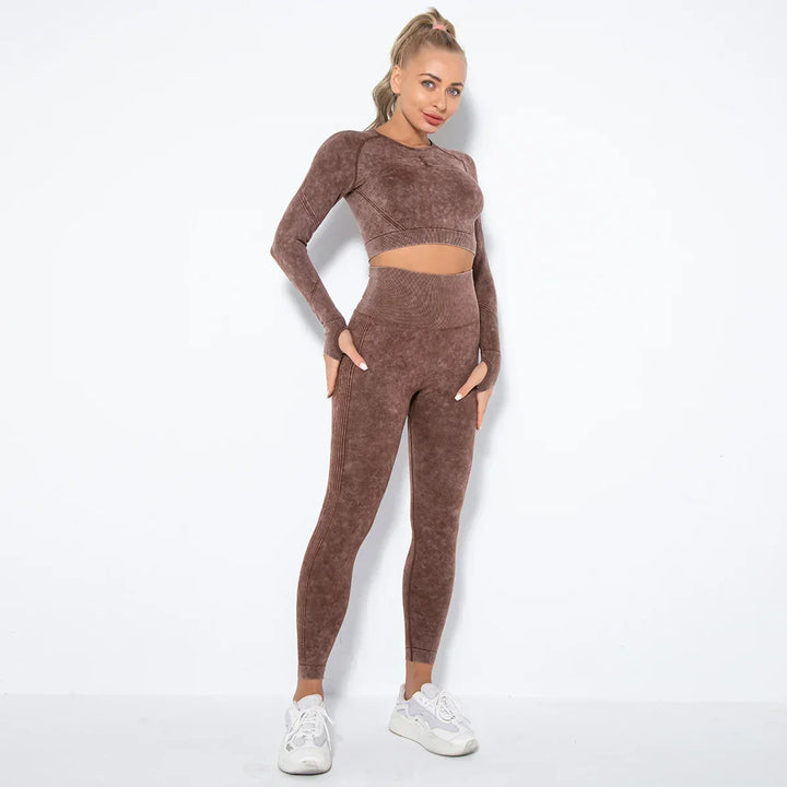 Seamless Women's Yoga Set with Cropped Top - Nova-Coffee-L-The Livary
