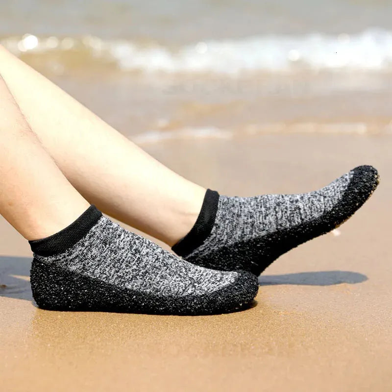 Freedom and Comfort at Your Feet - FreeStep™-Grey-2.5-The Livary