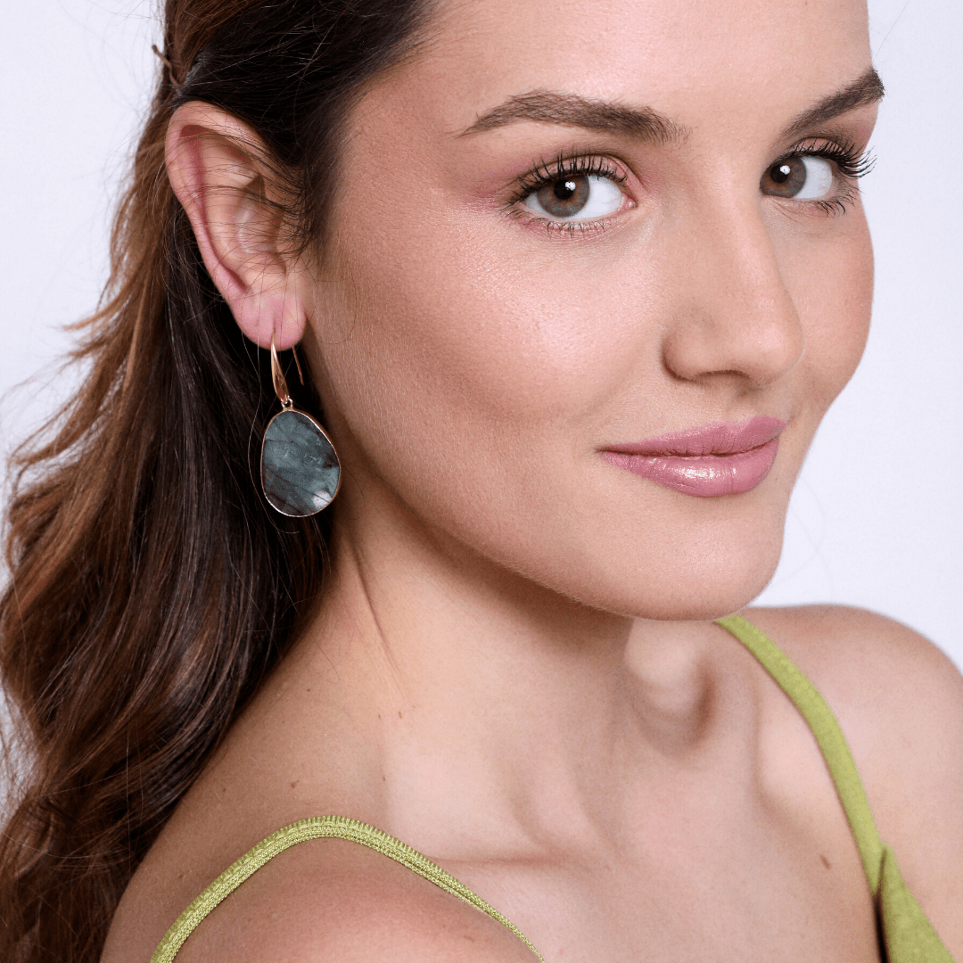 Labradorite Dreamy Earrings - Lunaris-The Livary