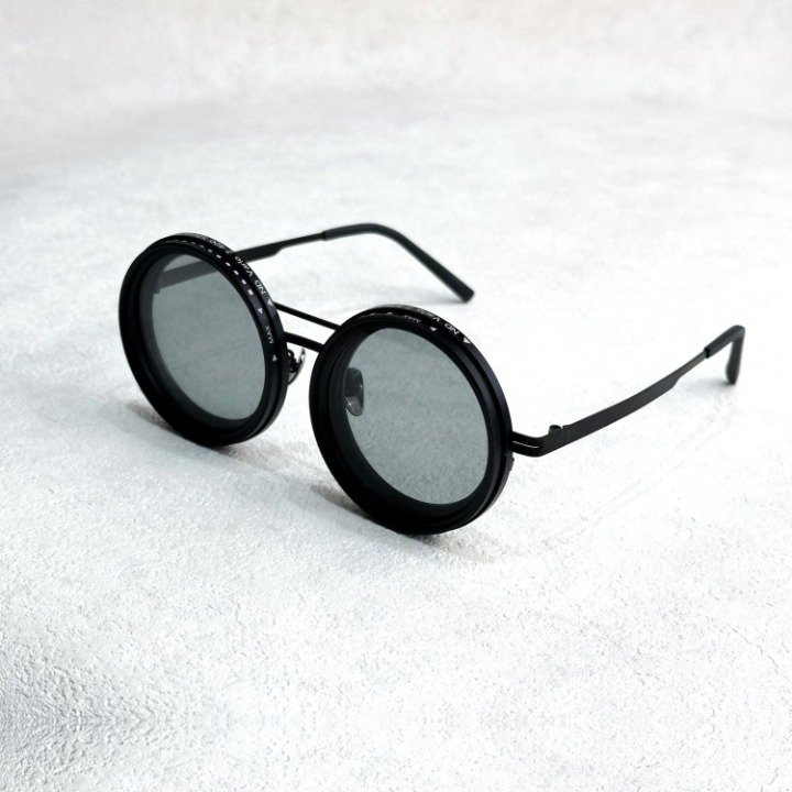 Handcrafted sunglasses with adjustable lens attenuation and UV filter - OptiShade™ Pro ND9-Silver brackets + black brackets-The Livary