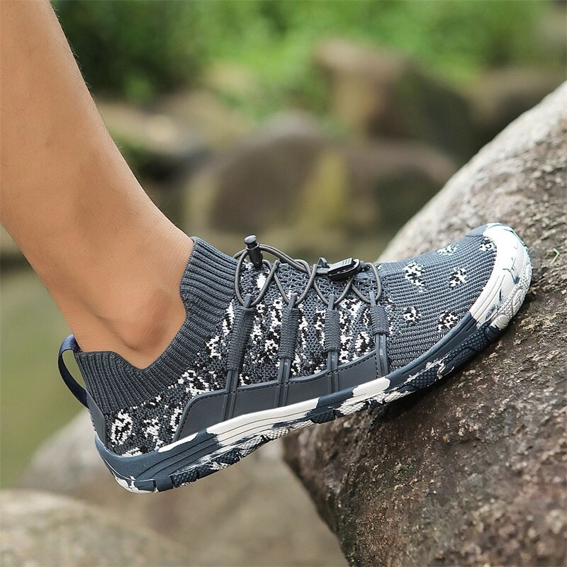 Barefoot sports shoes with non-slip sole - Auron-Black-3-The Livary