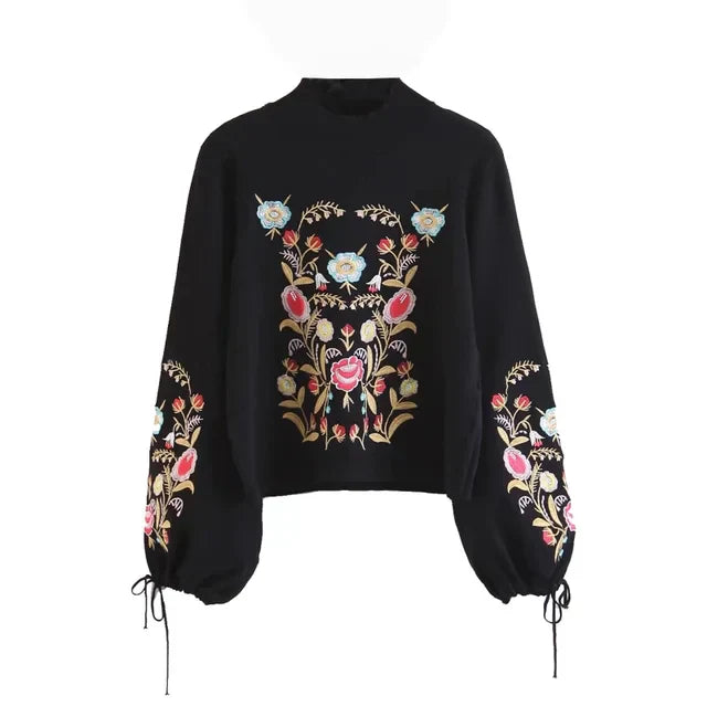 Embroidered Flowers Sweater - Alina