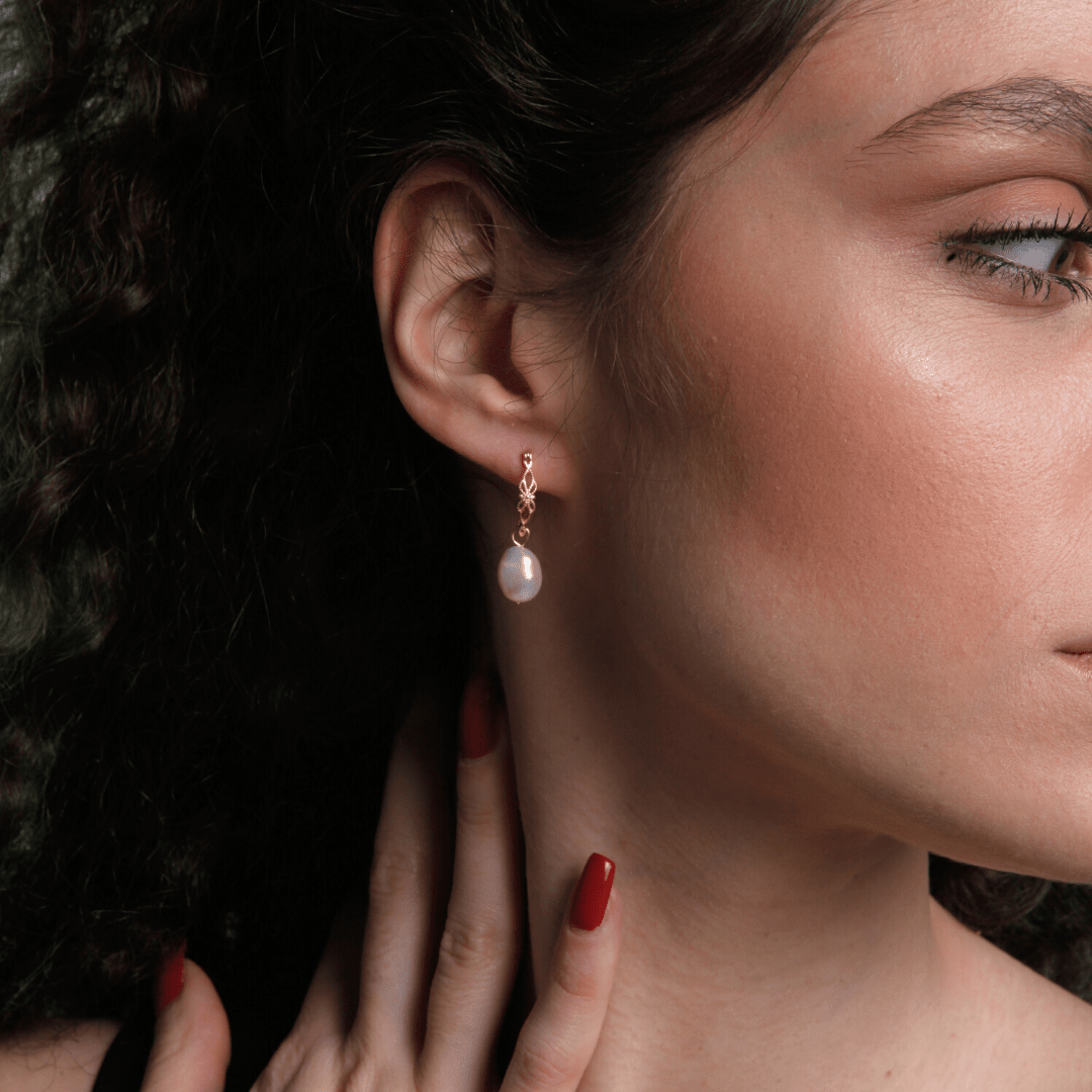 Natural Pearl Earrings - Vivienne-The Livary