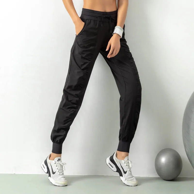 Fitness jogging trousers with drawstring – Laia-Black-S-The Livary