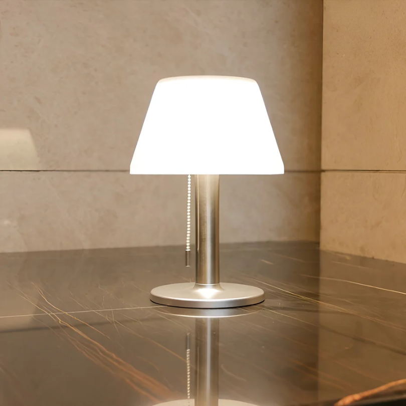 Stylish Solar Energy Table Lamp - SolarLuxe-The Livary