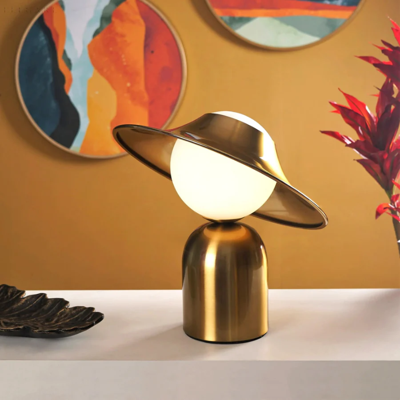 Luxury Metal Table Lamp - GoldAura-The Livary