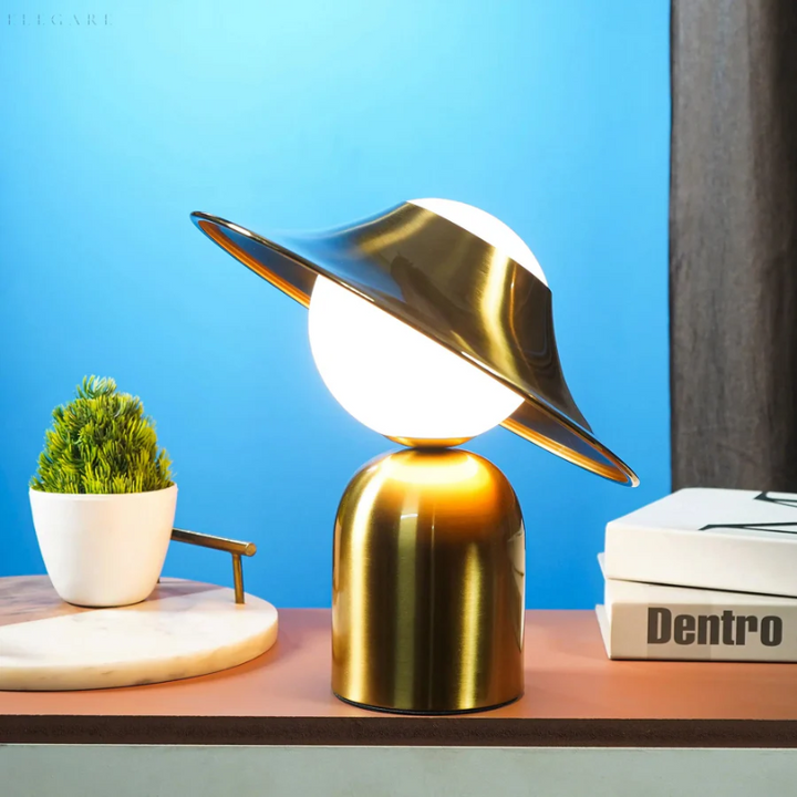 Luxury Metal Table Lamp - GoldAura-The Livary