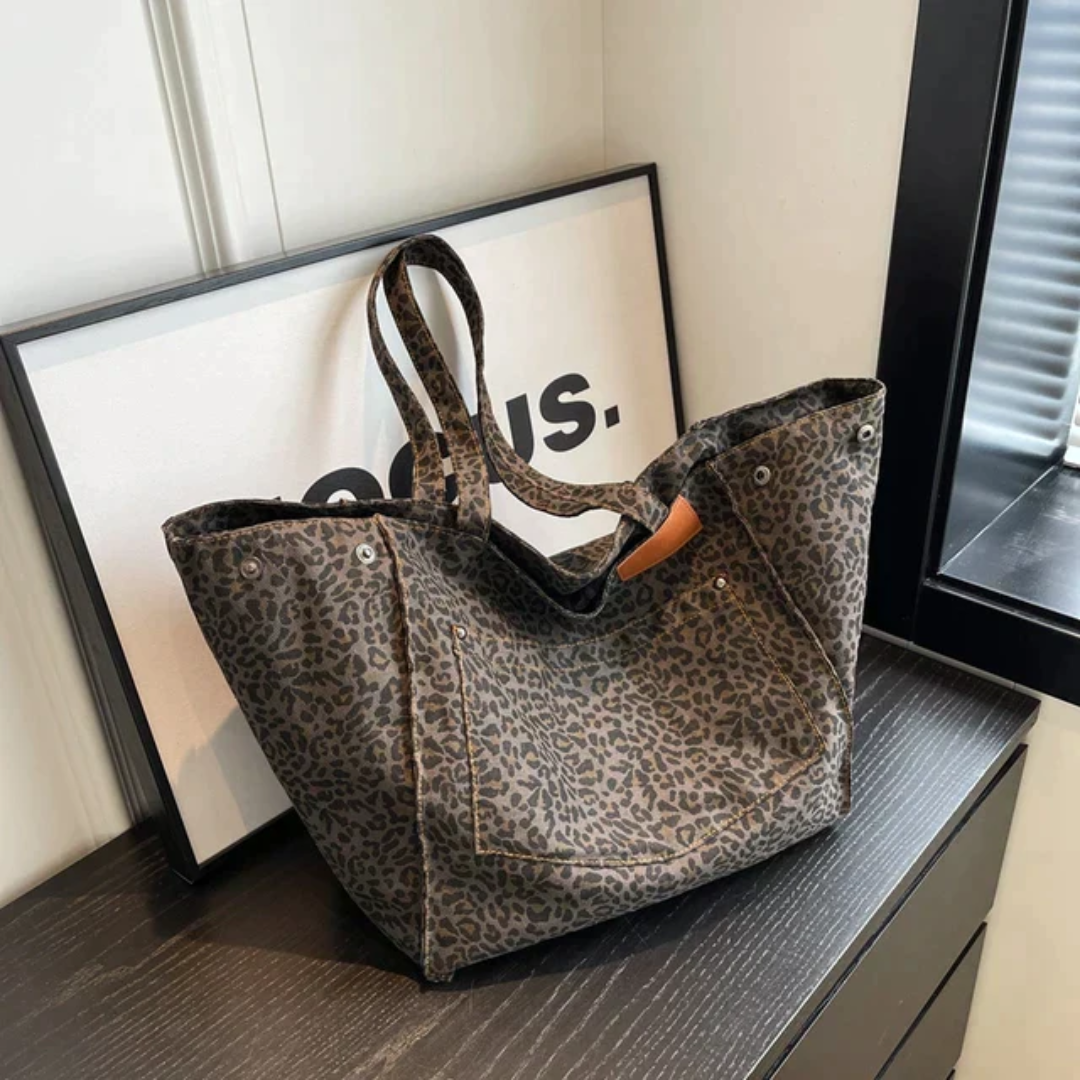 Stylish Handbag with Leopard Print - WildElegance-black-1-The Livary