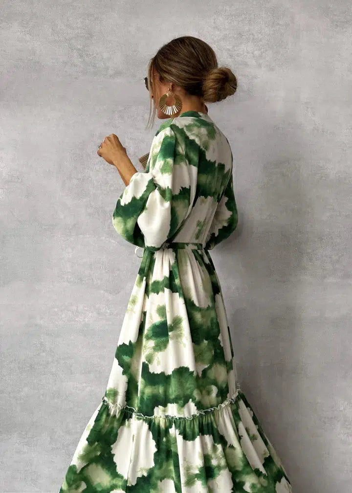 Drizella - Green maxi dress with long sleeves and pointed neckline-S-The Livary