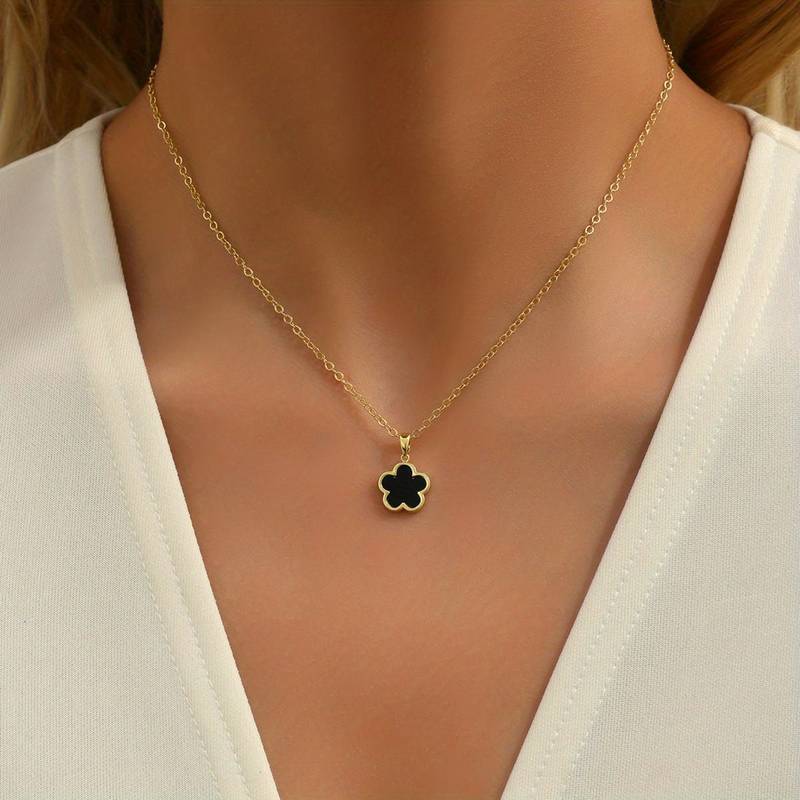 Flower Chain of Happiness - Fiora-Black-The Livary