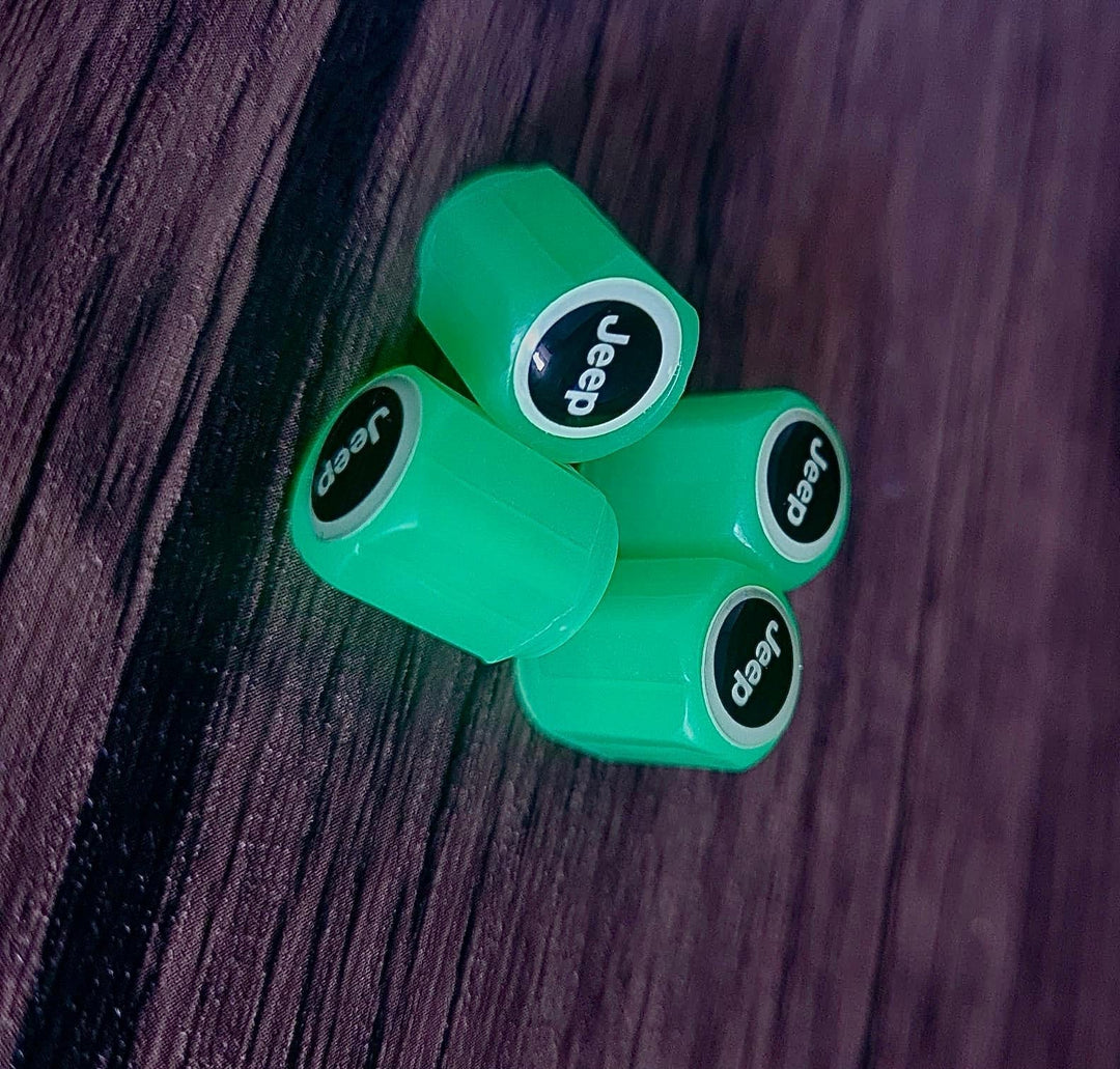 Set of 4 Glow-in-the-Dark Valve Caps with Logo – LuxaGlow-Jeep-The Livary