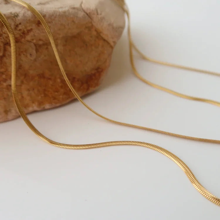 Stylish Slim Snake Necklace - Isis-The Livary