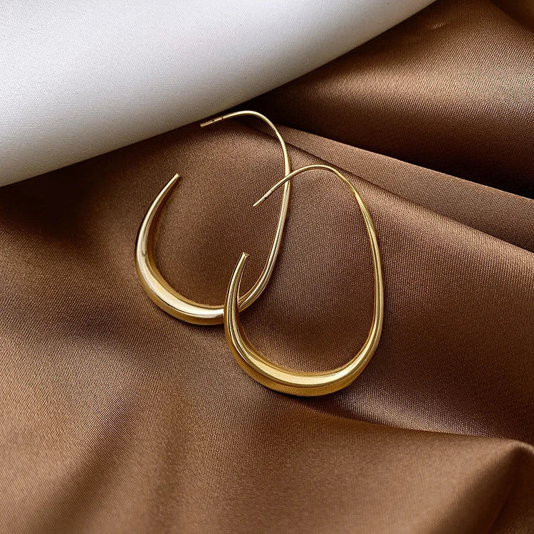 Comfortable Fluid Hoops - Liv-The Livary