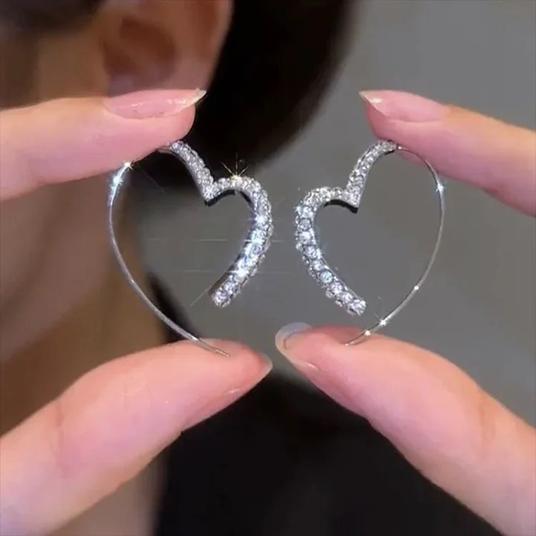 Zirconia Heart Earrings - Eliana-The Livary