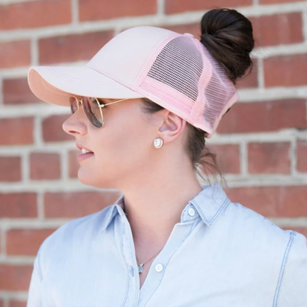 Trendy women's baseball cap with ponytail hole & Velcro closure – Leona (1+1 FREE)-Pink-The Livary