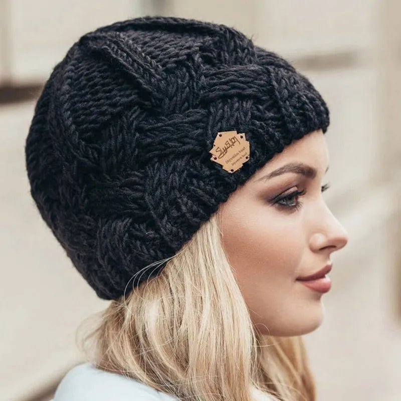Comfortable Knitted Hat - Elena-Black-The Livary