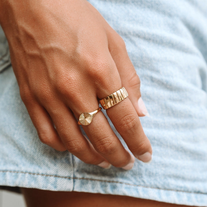 Statement Ring - Stella-6-Gold-The Livary