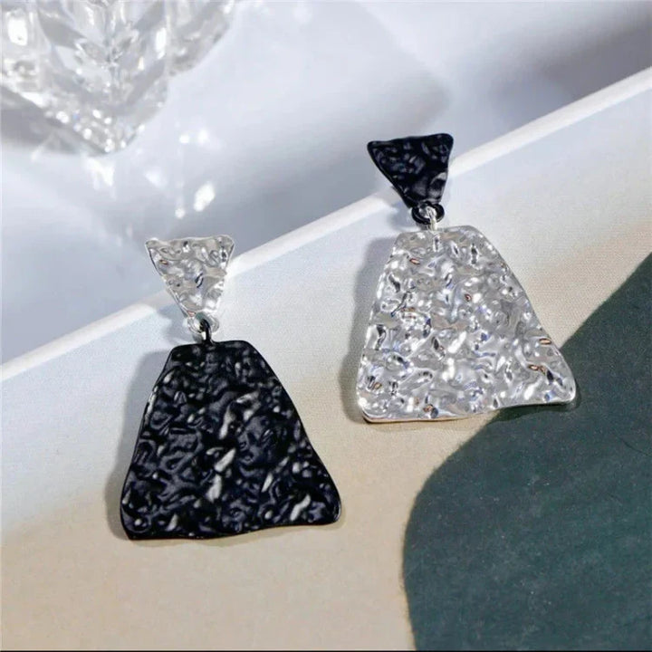 Magma Texture Earrings - Nora-The Livary