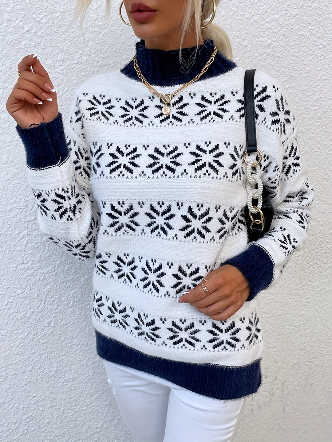 Christmas Pattern Sweater - Holly-Black-S-The Livary