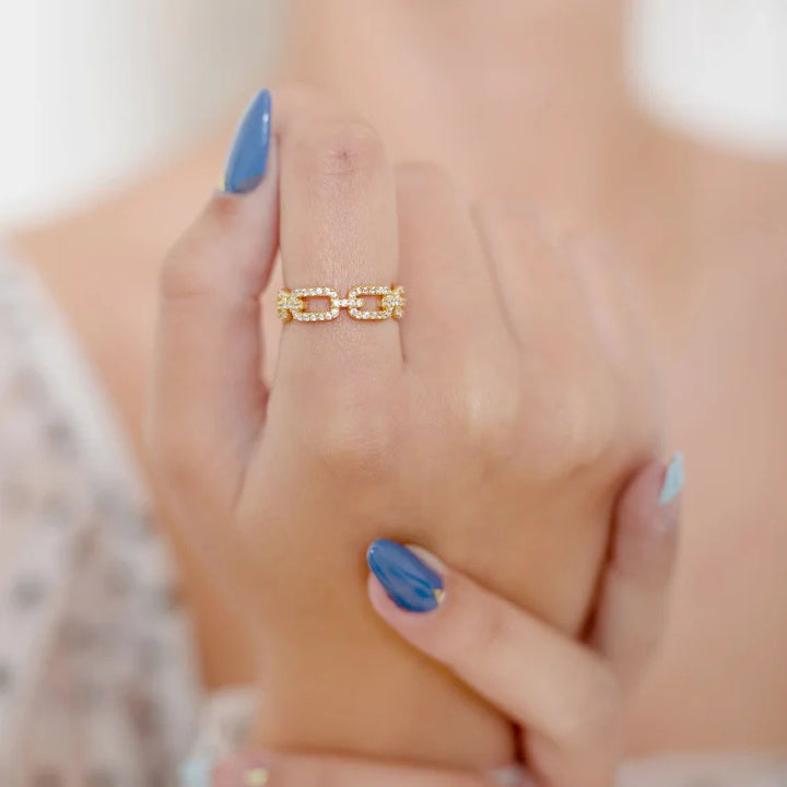 Gold Link Ring with Zirconia - Marina-The Livary