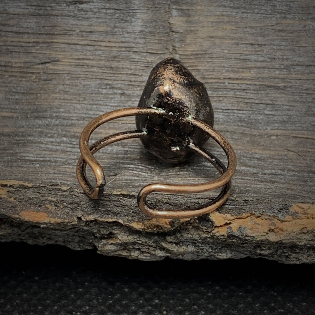 Natural Raw Birthstone Ring - Selina-January & Pomegranate-The Livary